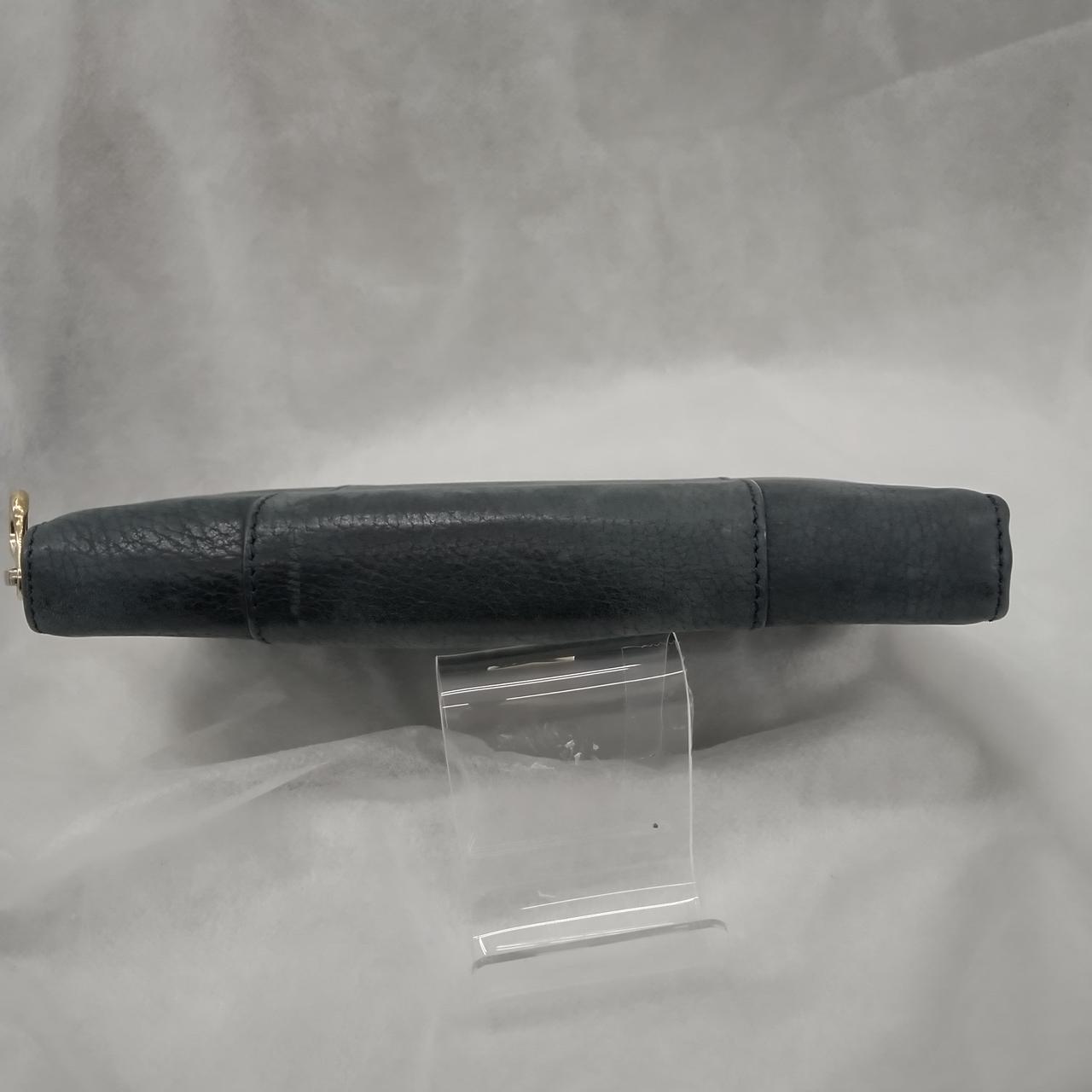 色あせが見られます。