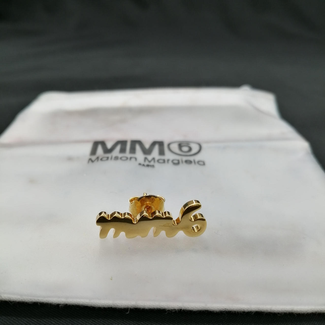 2個目m右上擦れあり