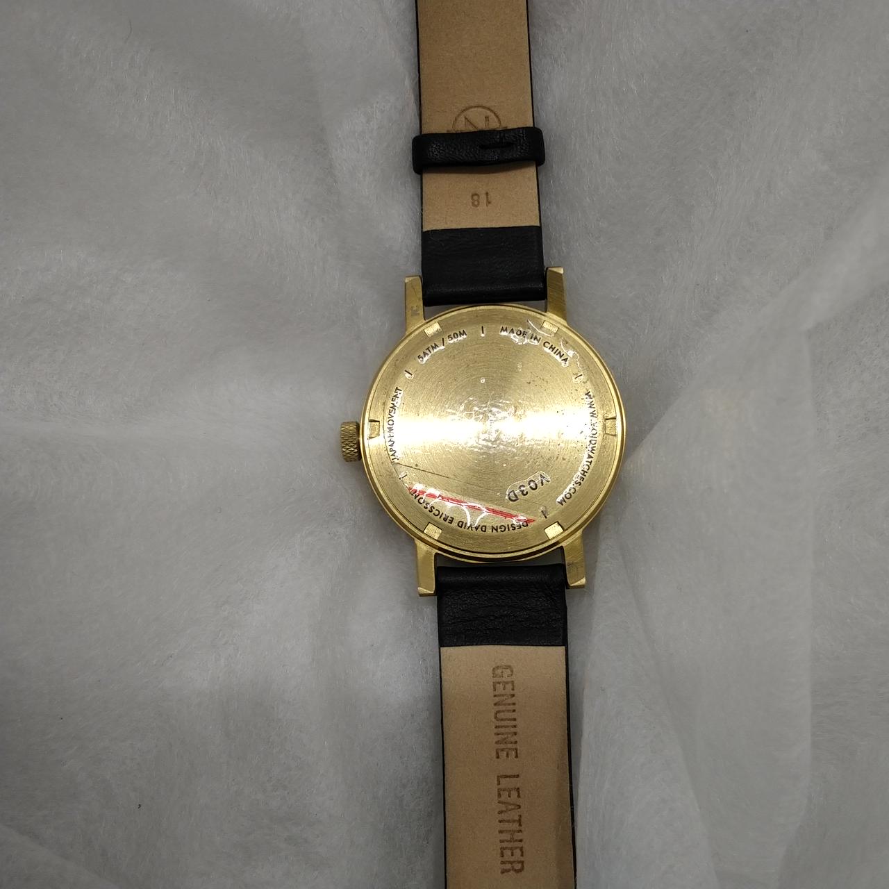 ベルト部分に使用感があります。