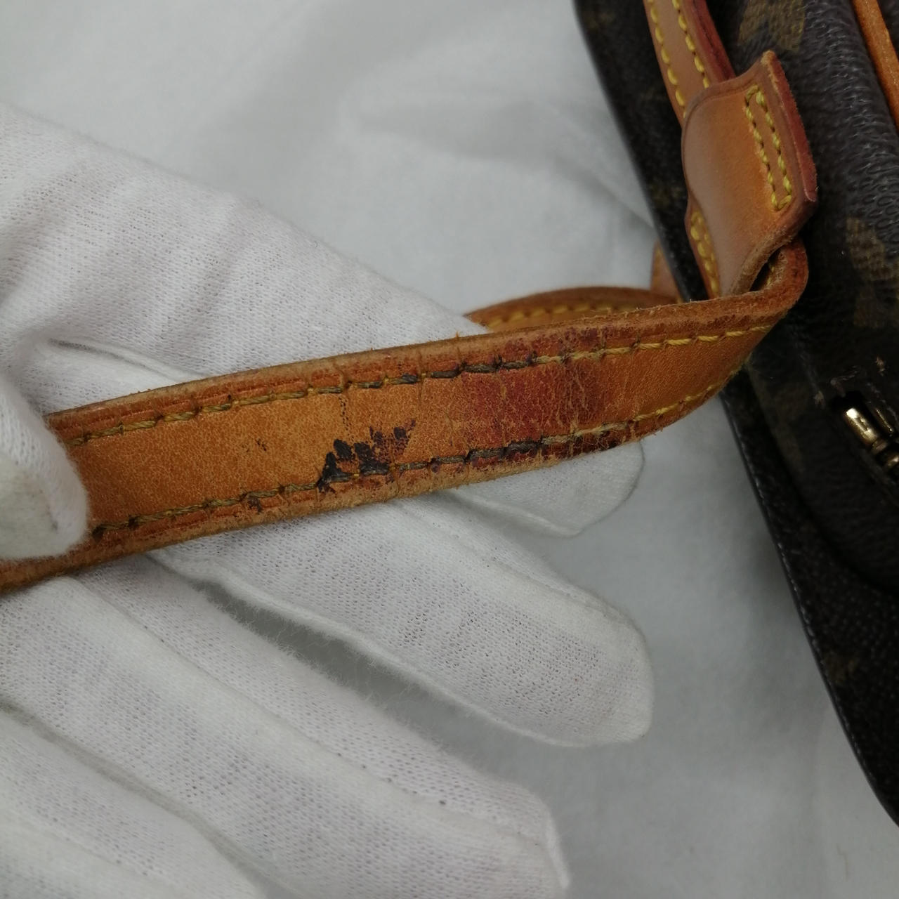 変色汚れあります