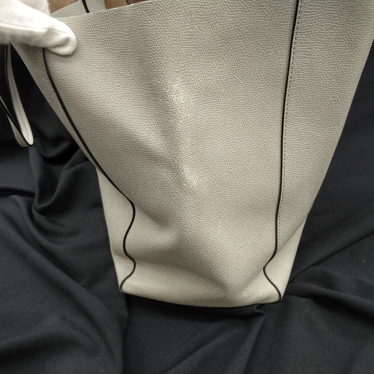 擦れが複数有ります。