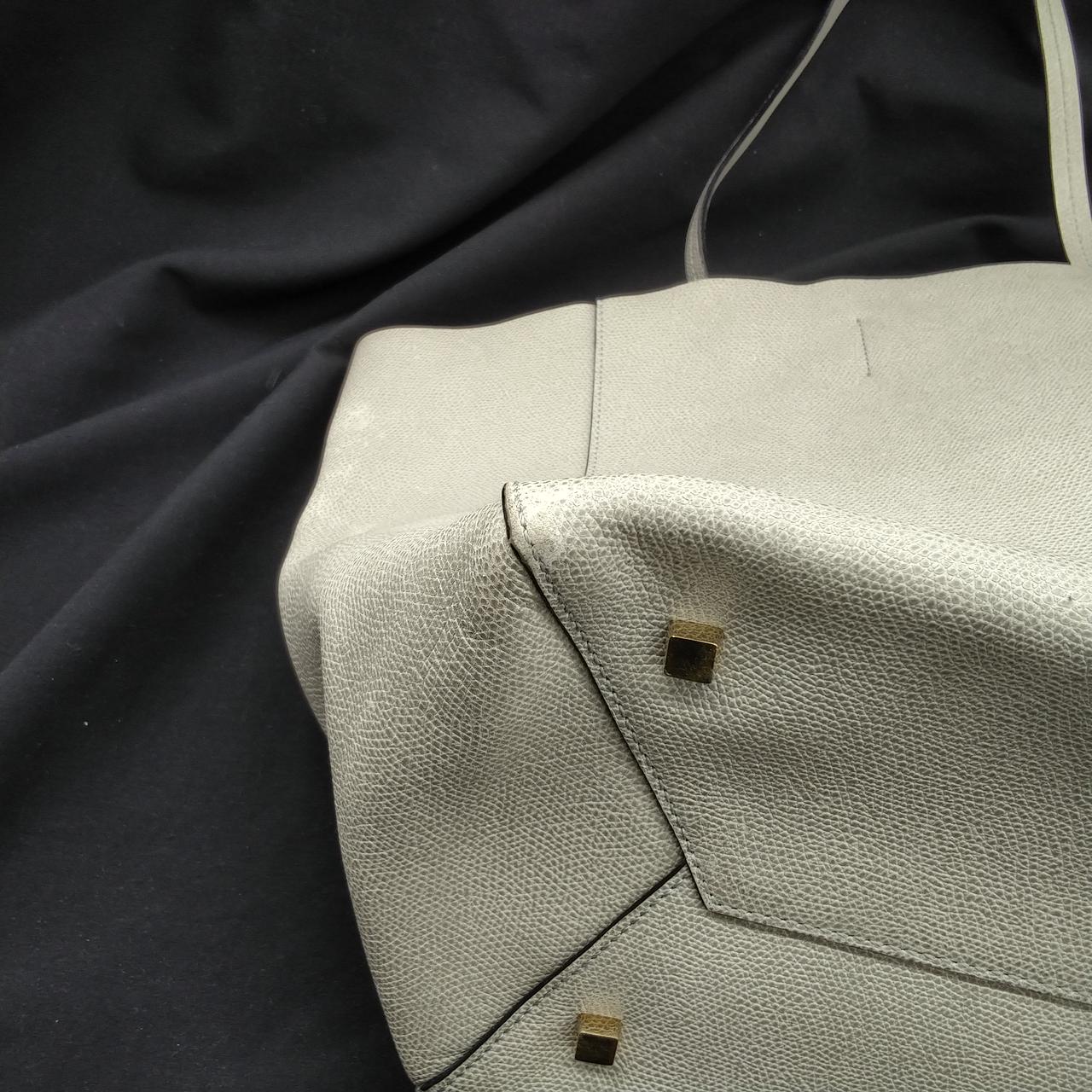 四方に角スレが見られます。