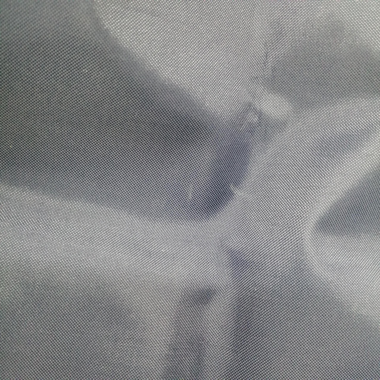 白い汚れがついています。