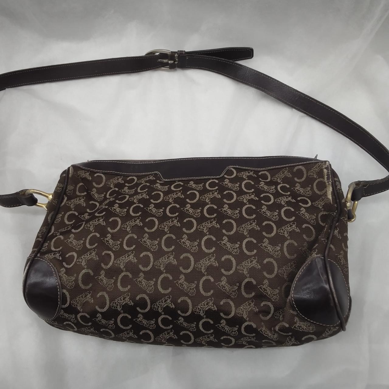 破れがあります。