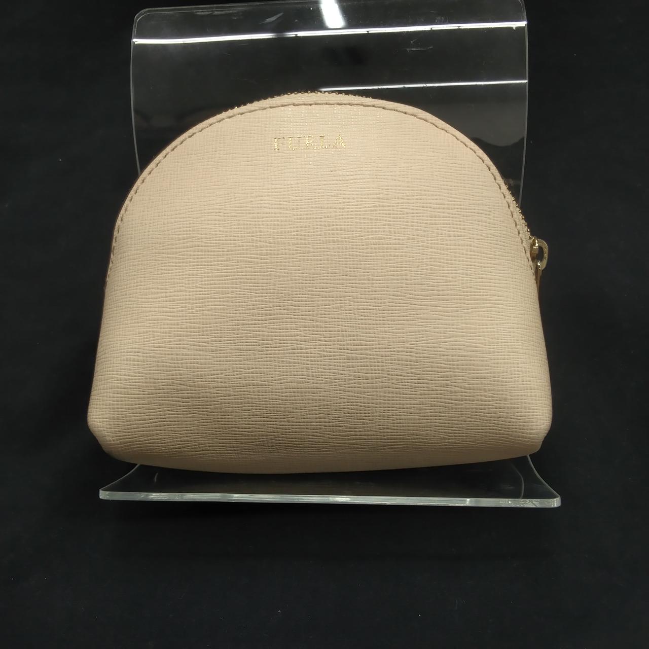 角擦れあります。