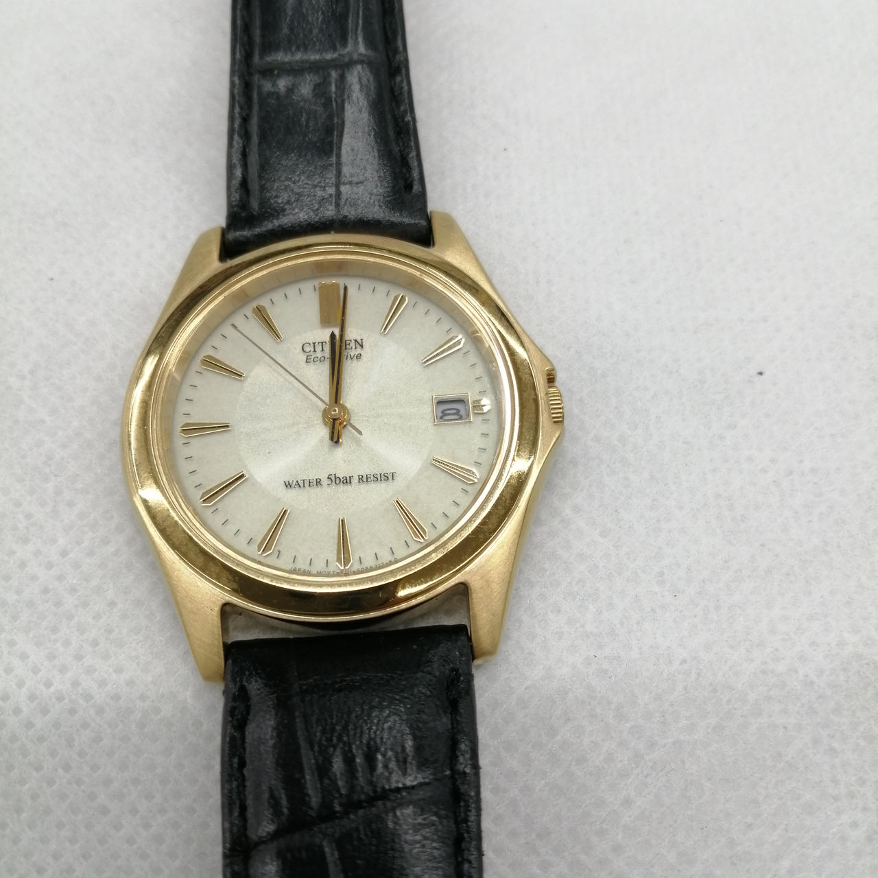 傷が多数あります。