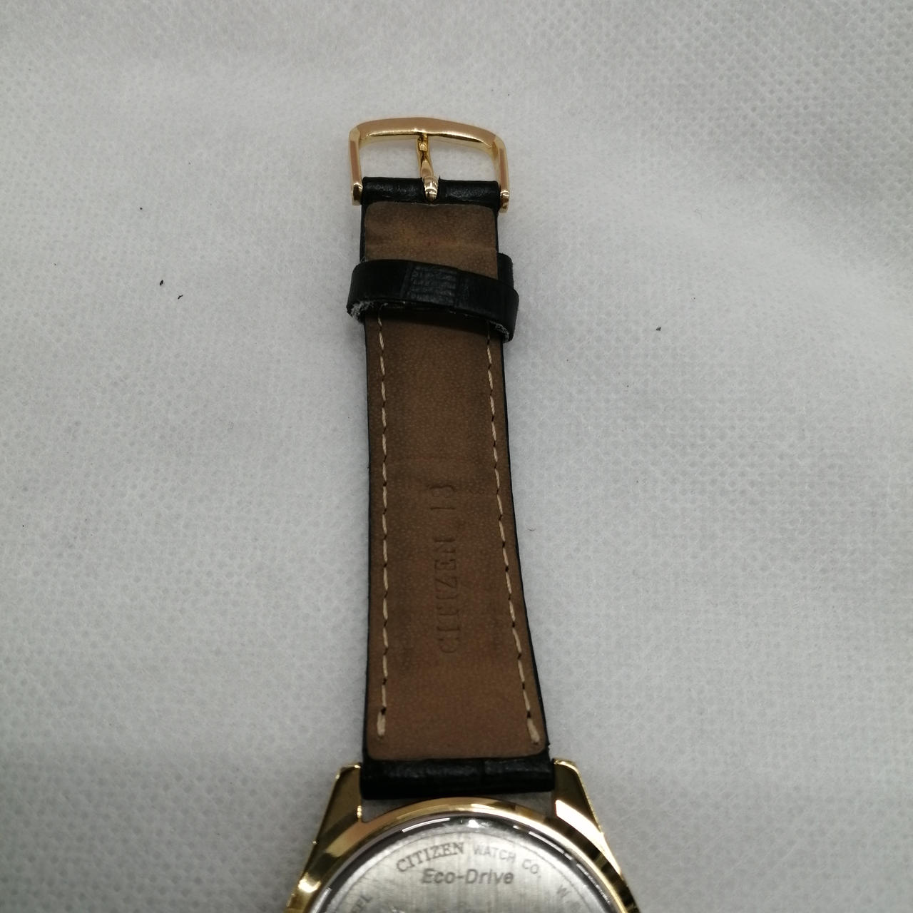 バンド部分に劣化が多数あります。