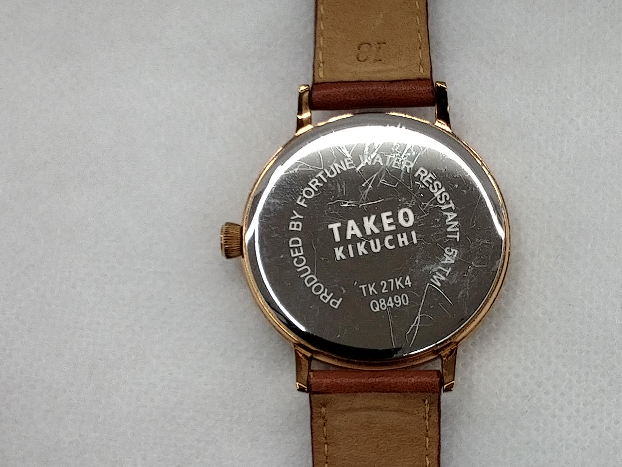 小キズあります