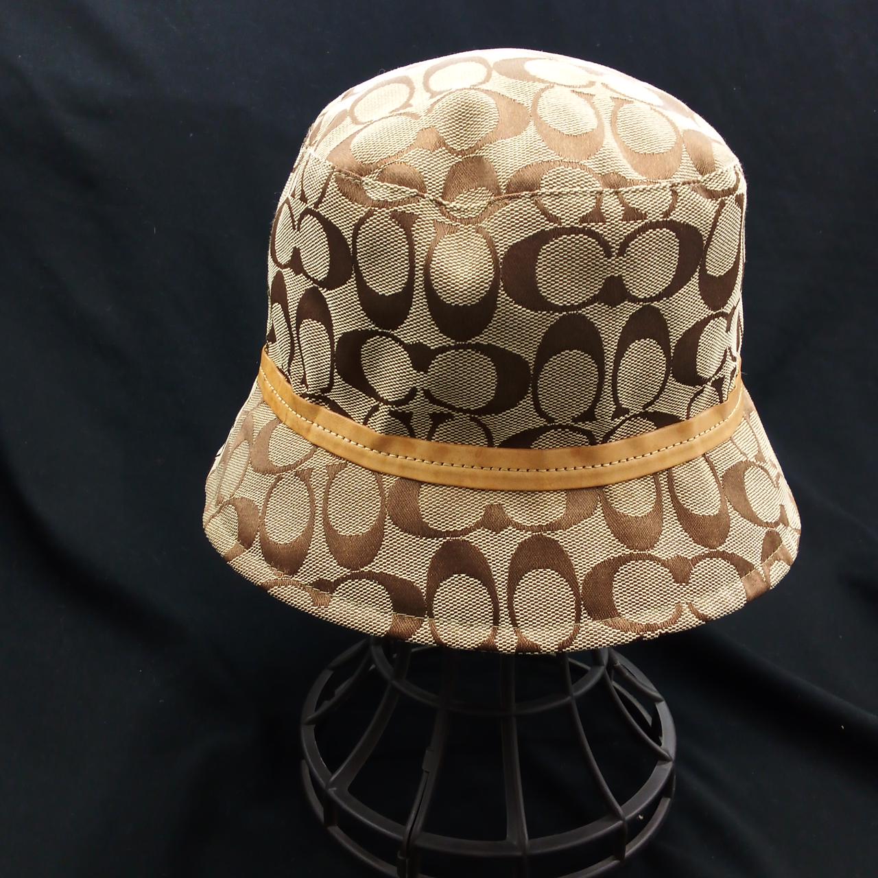 日焼けで色が薄く変色しています。シミあり