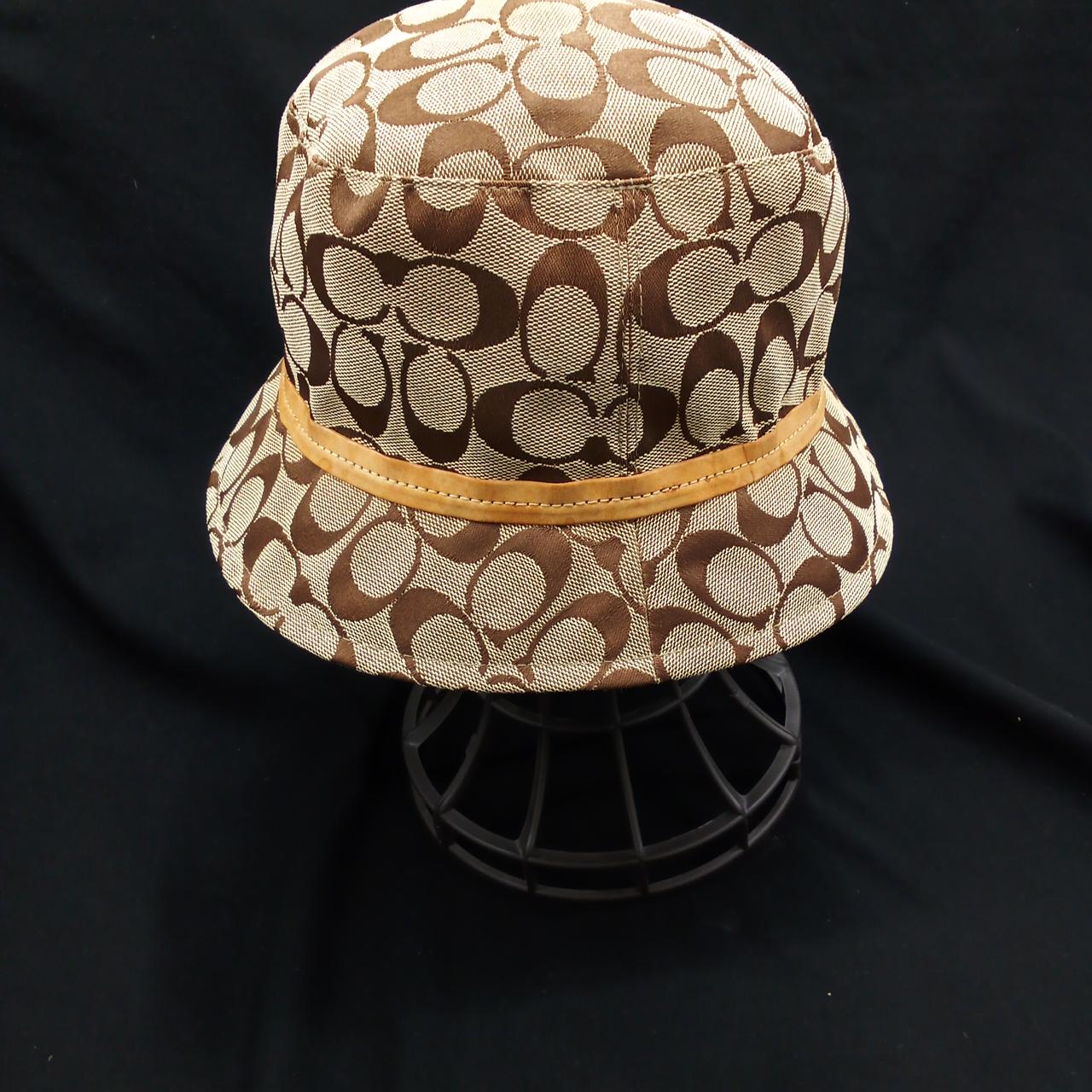 日焼けで色が薄く変色しています。シミあり