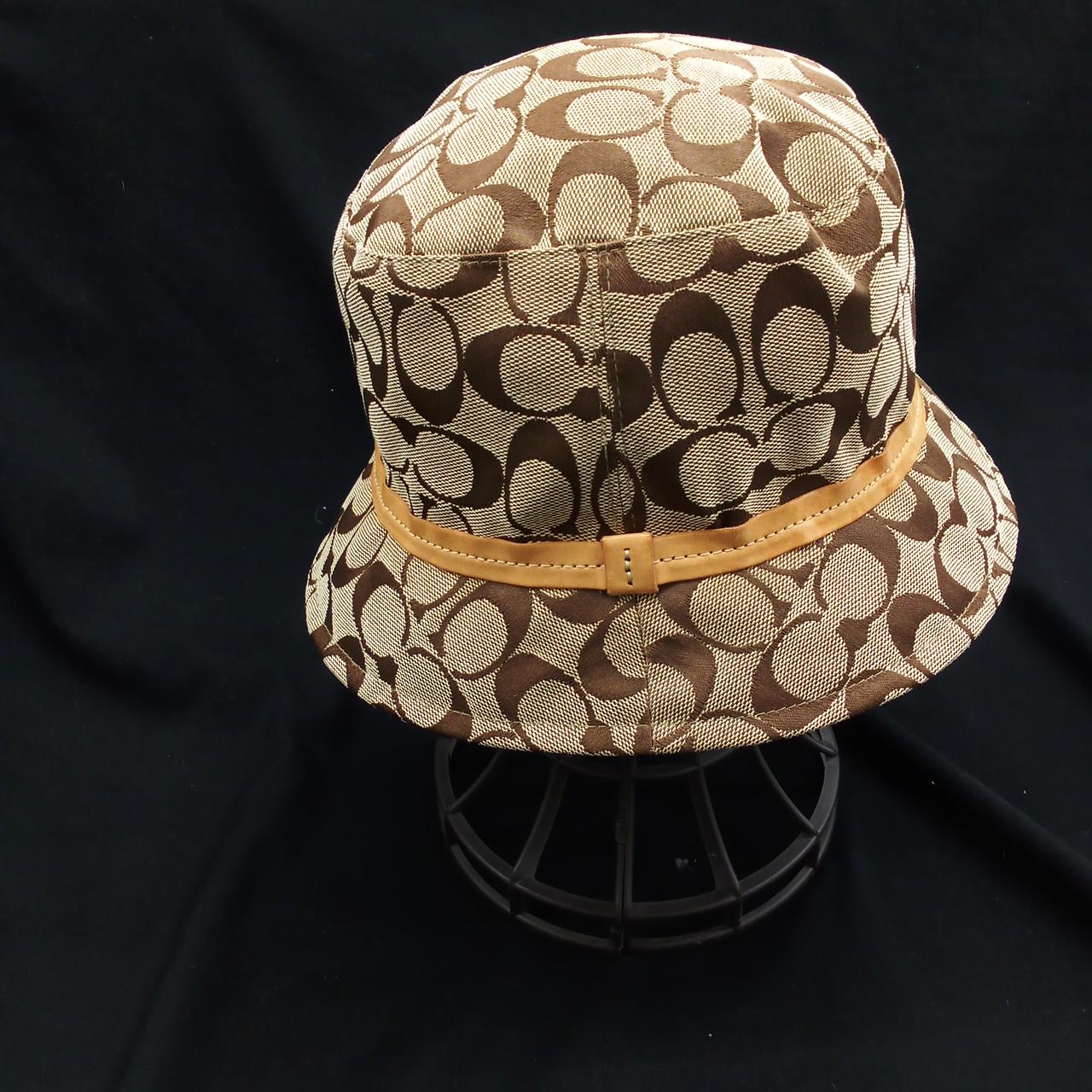 日焼けで色が薄く変色しています。シミあり