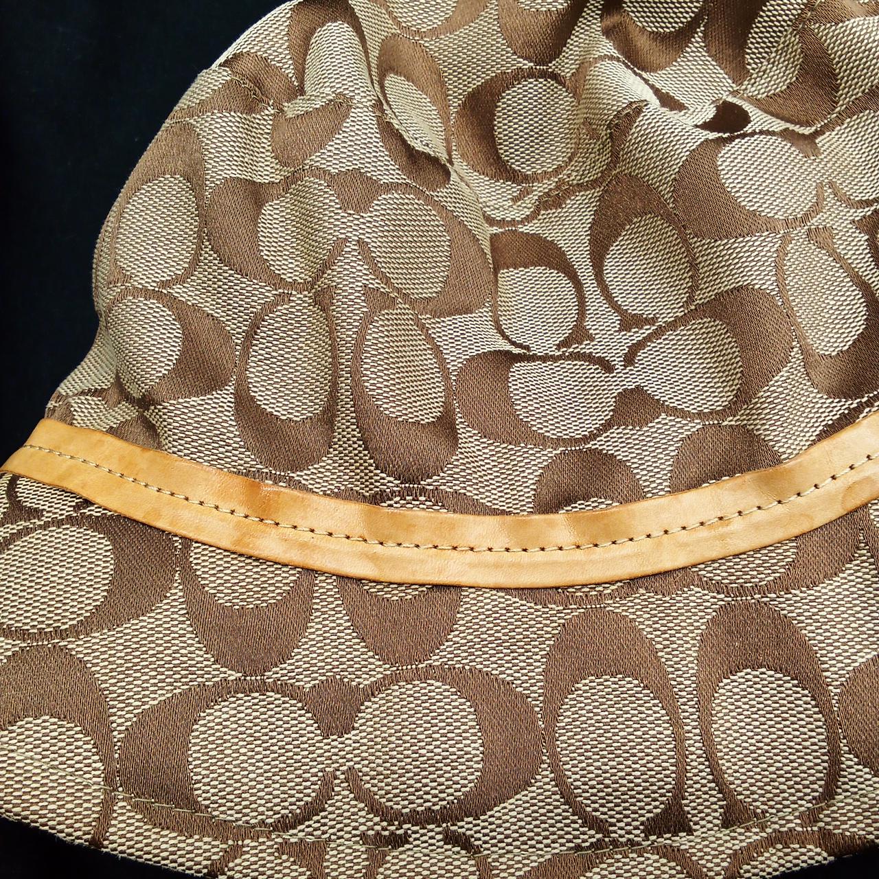 シミがあります。