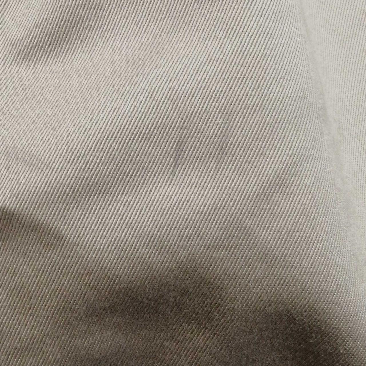 光の加減で汚れがあります。