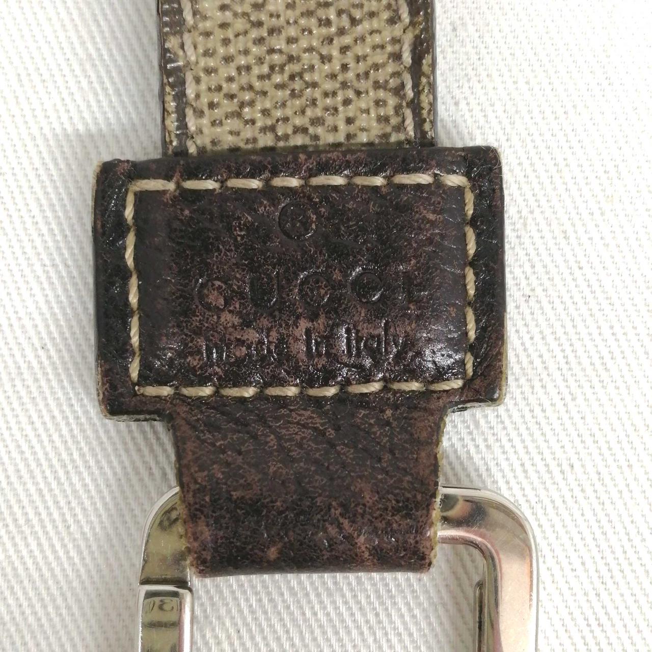 擦れ、傷みあります。