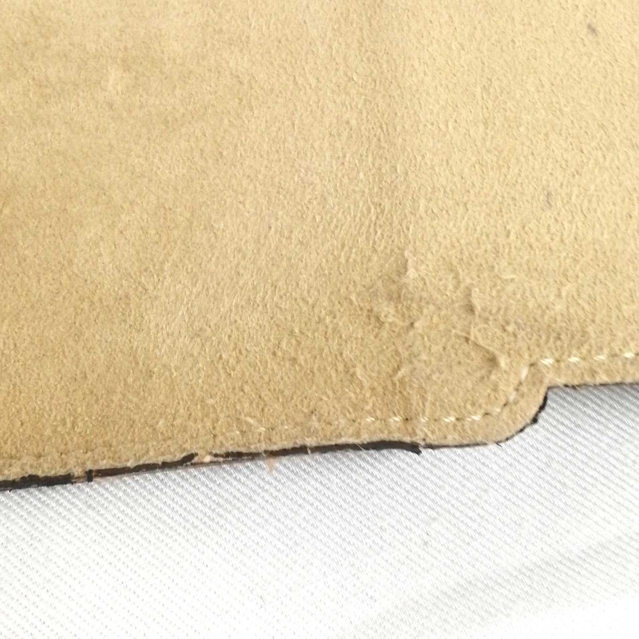 擦れがございます。