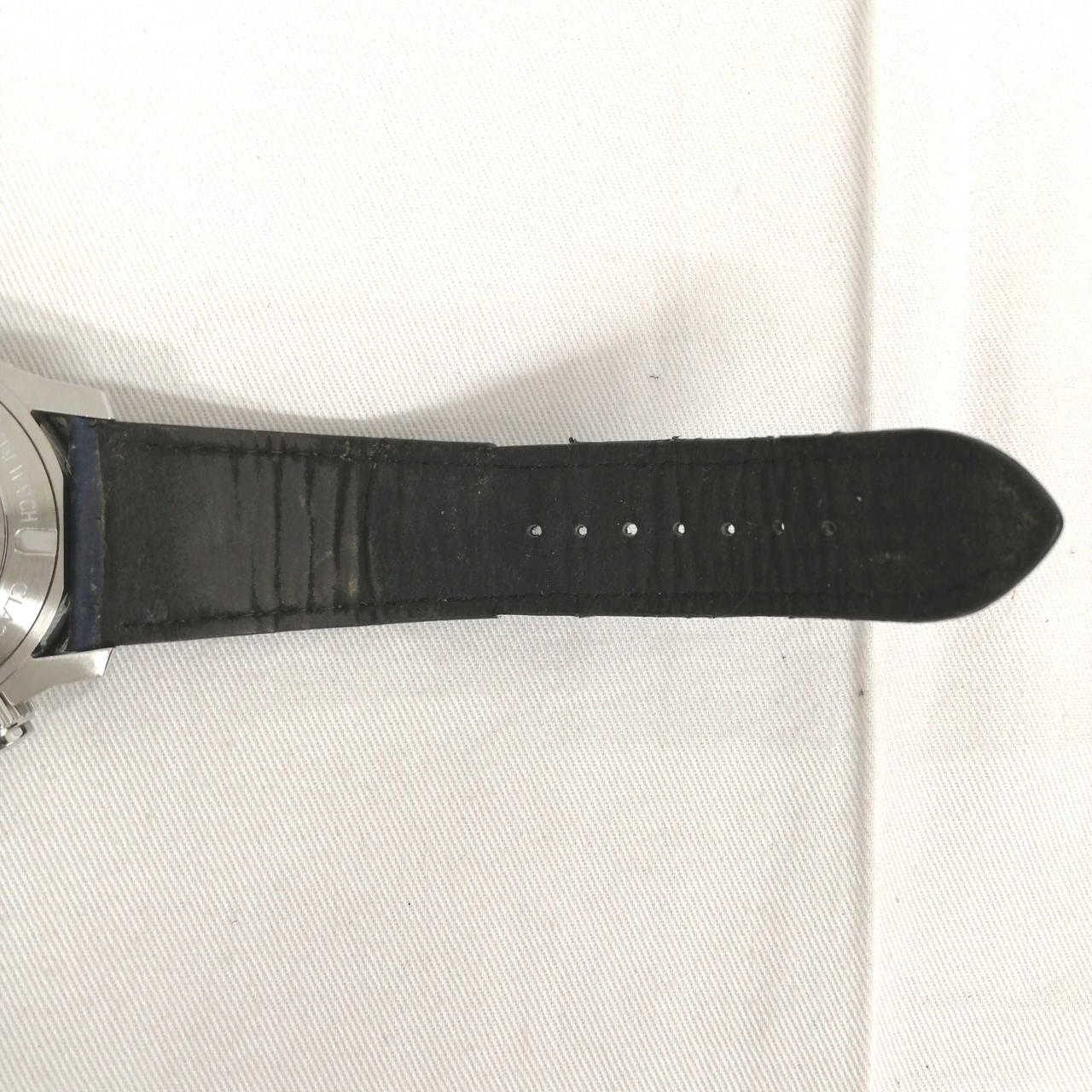 内側擦れ、傷みあります。