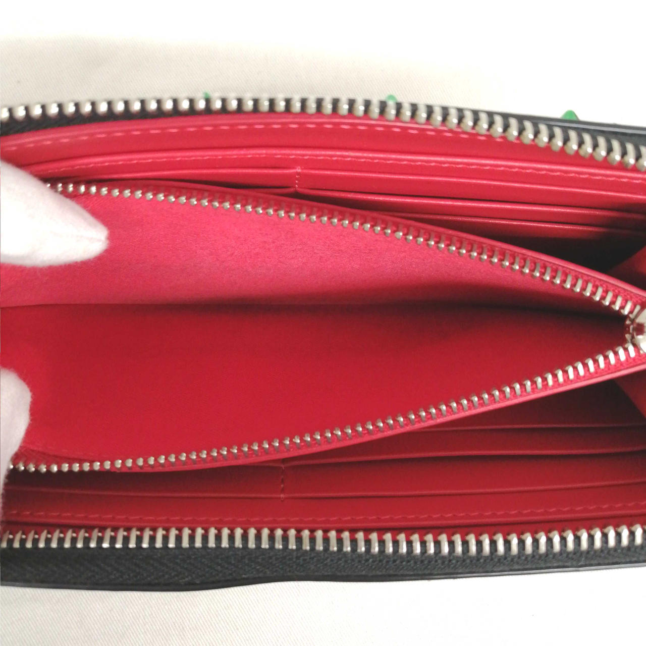 小銭入れ少々汚れあります