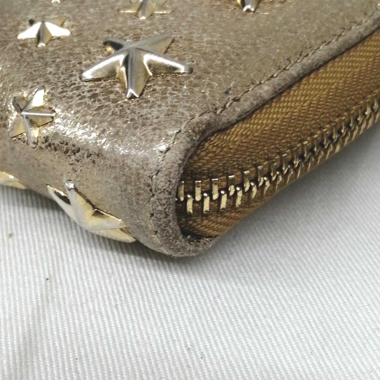 全体的に擦れがございます。