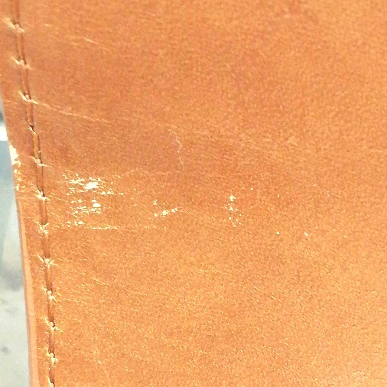 内側キズあります。