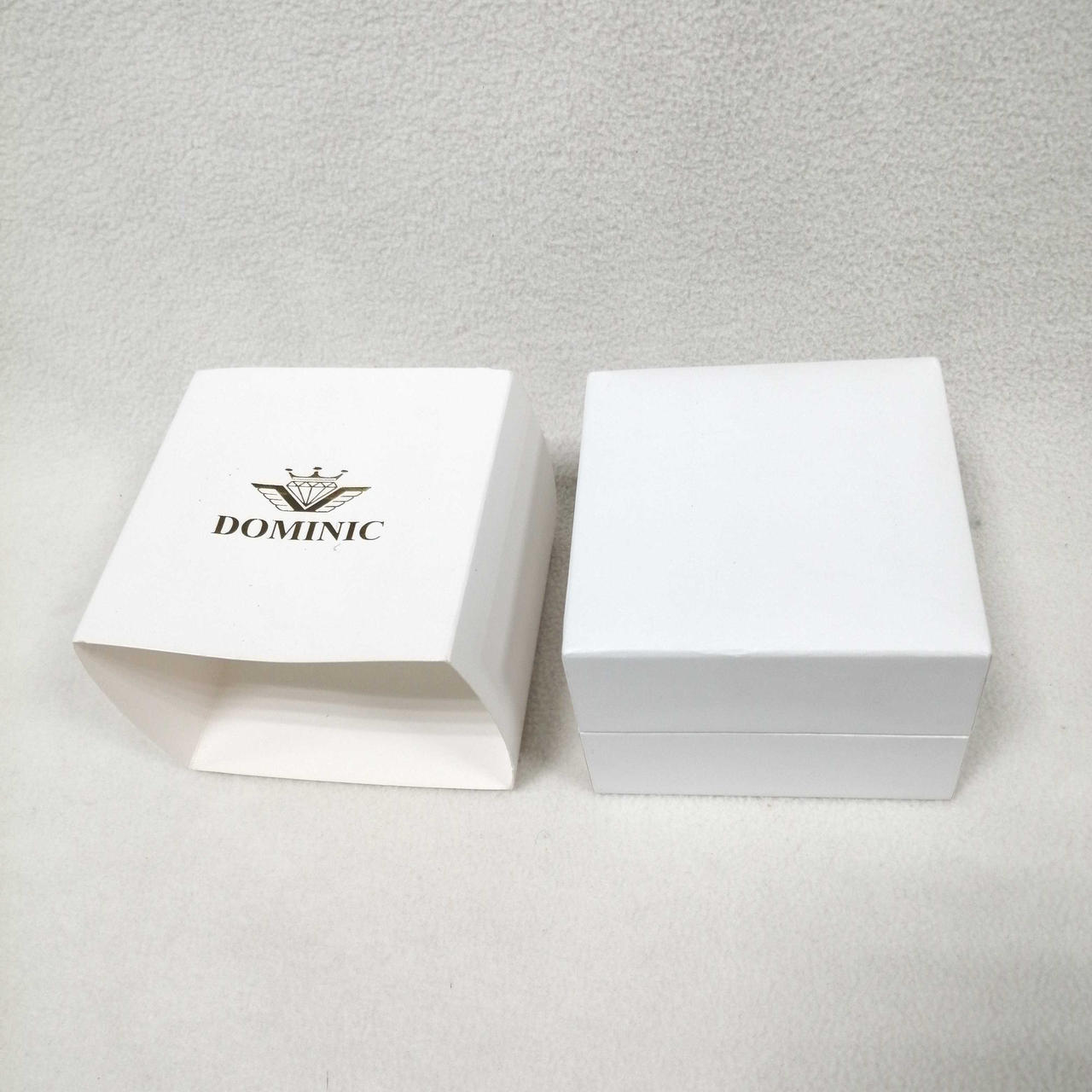 紙箱少々汚れ有り