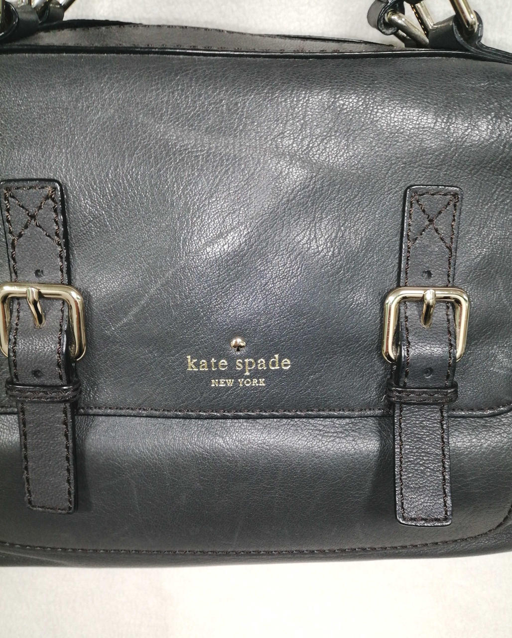 中央部分キズあり