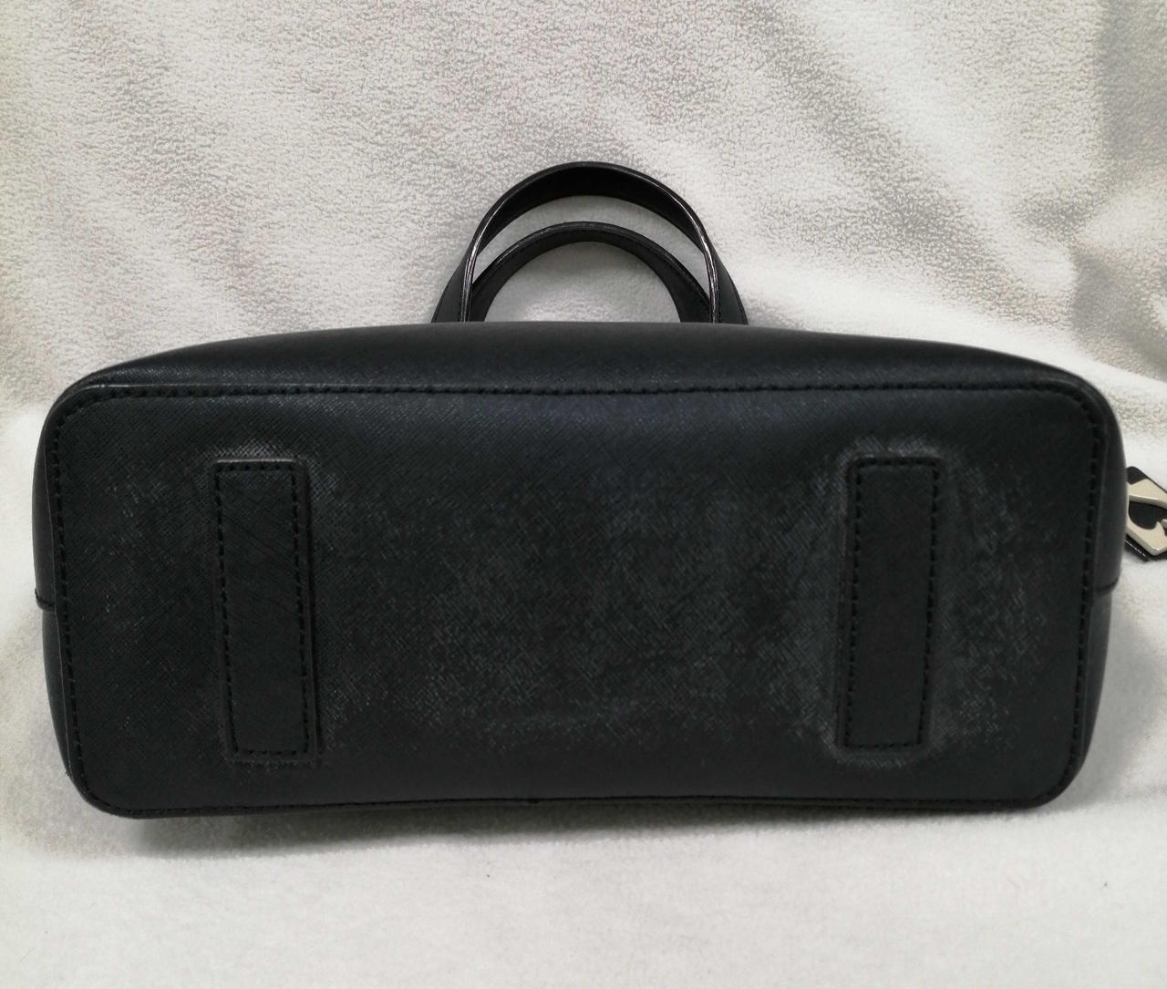 底部部分キズ・汚れあり