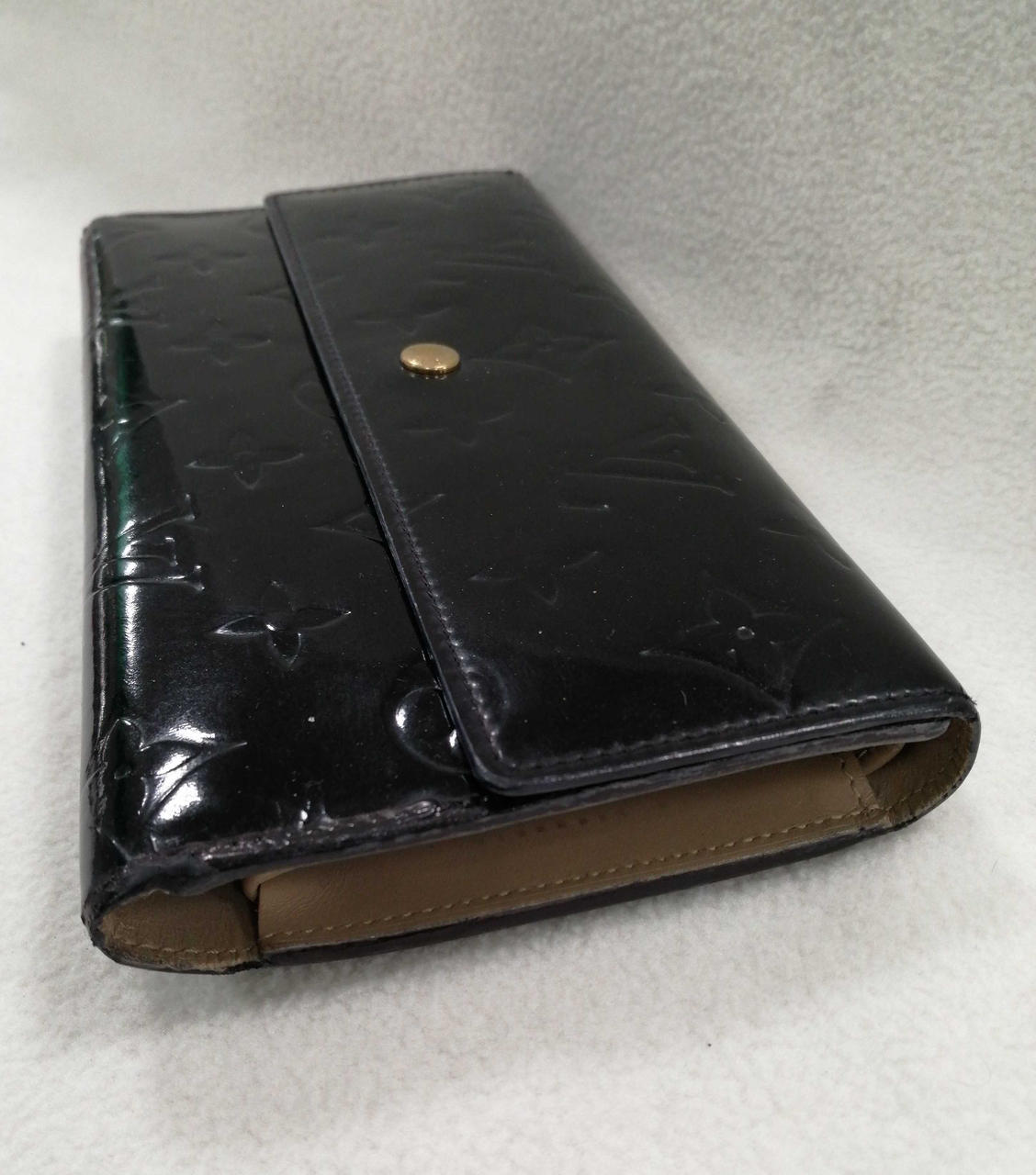 ヨレ・キズあり