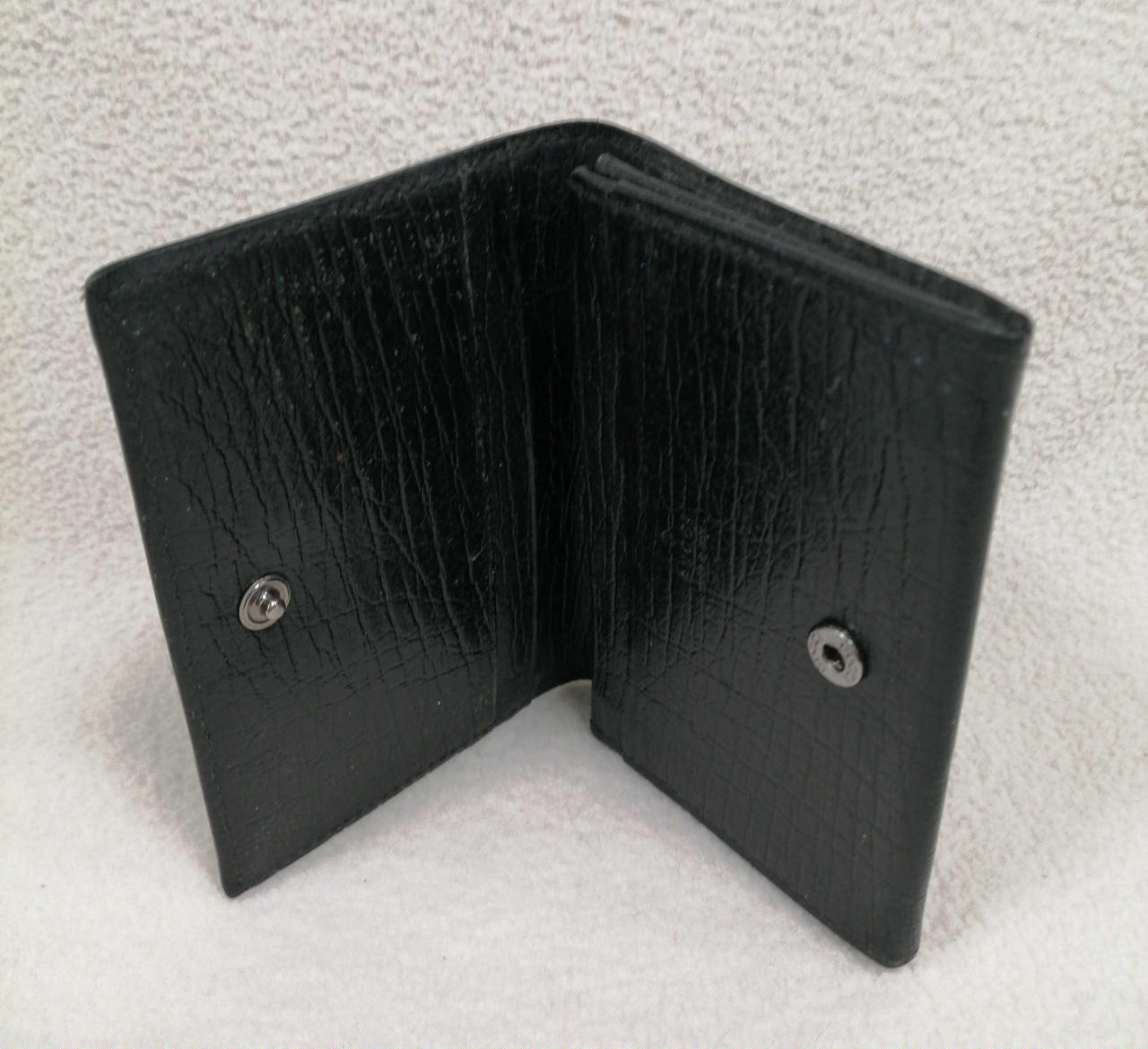 各所にキズ・汚れあり