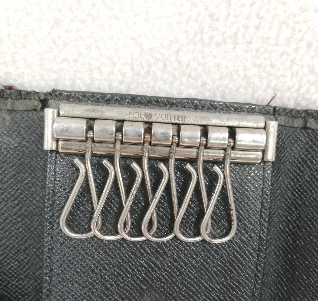 金属部分キズ・汚れあり