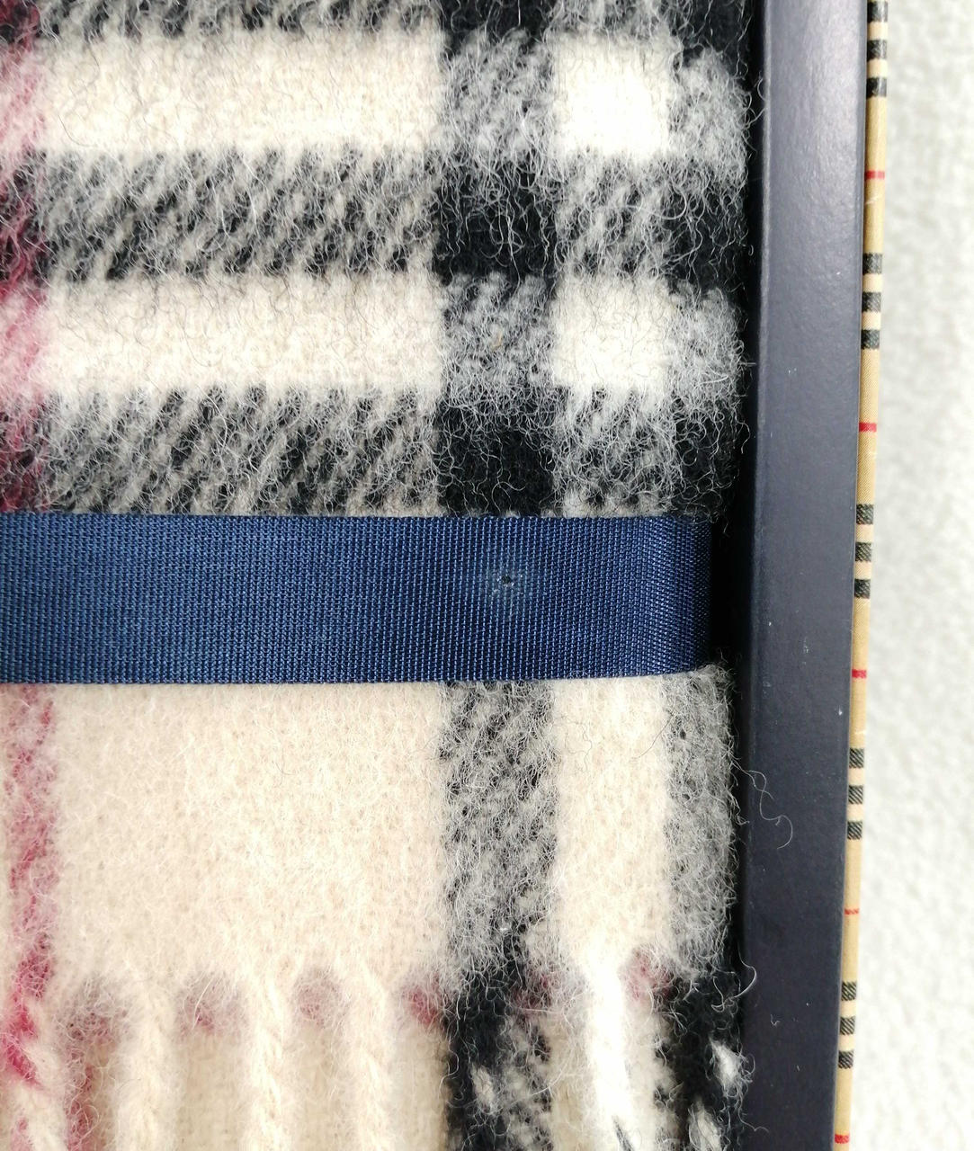 リボンにシミあり