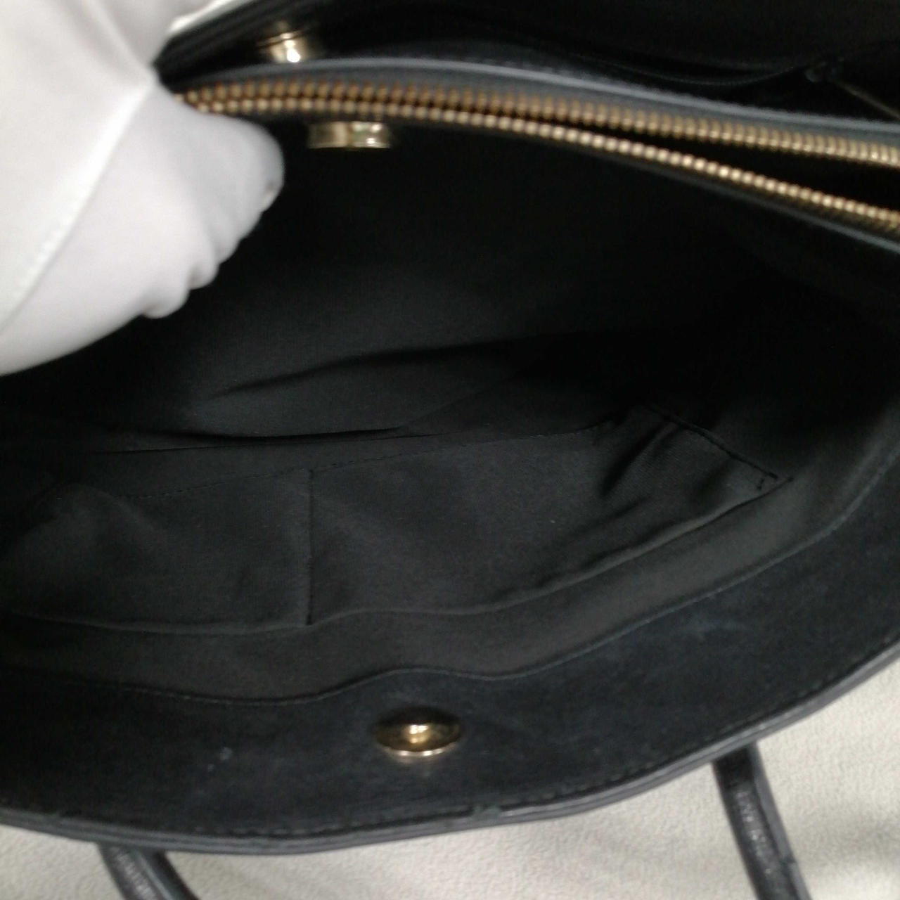 入り口汚れあり