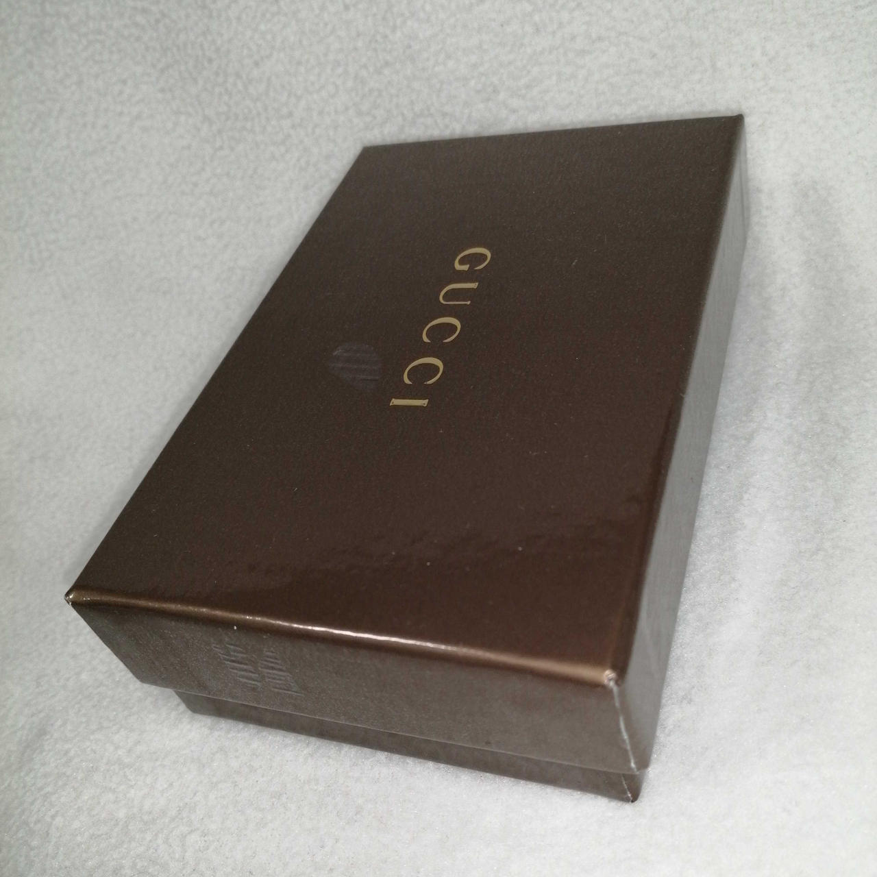 箱にスレ・汚れあり