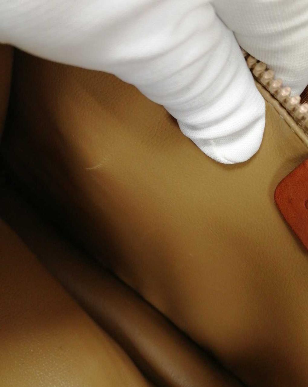 内布にキズあり