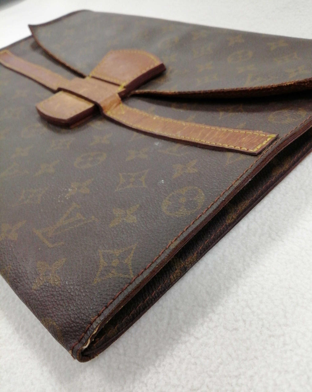 糸切れ・スレ・汚れあり