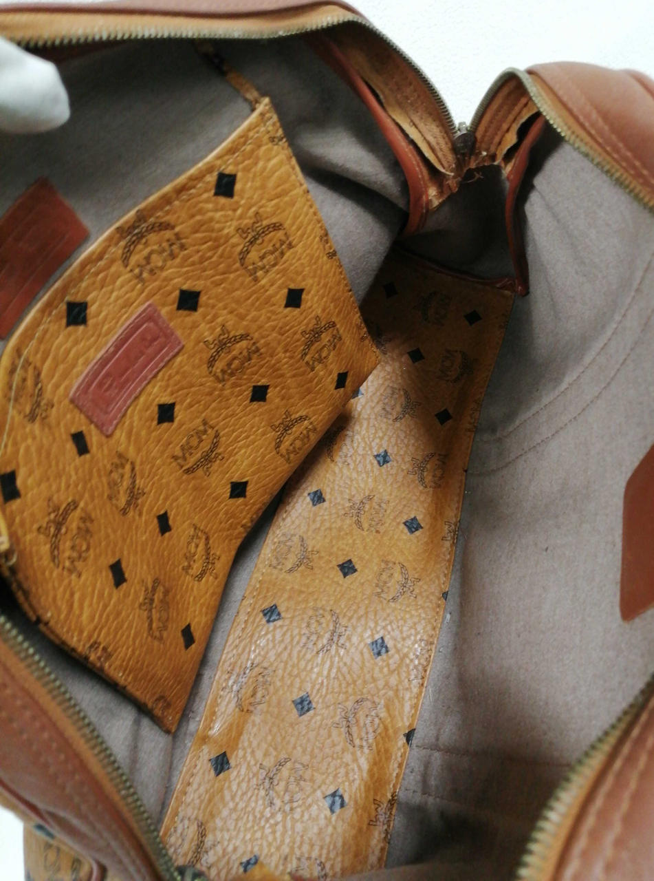 全体的に使用感あり