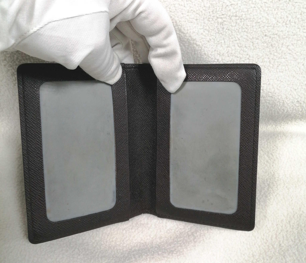 プラスチック部分キズ・汚れあり