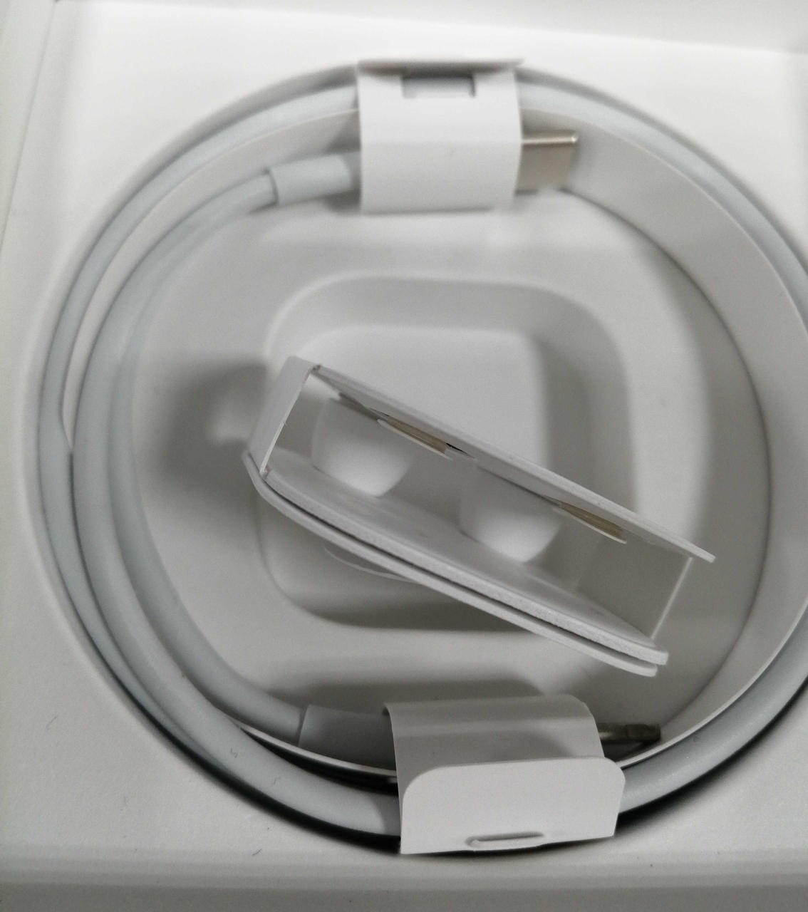 イヤーピースM欠品