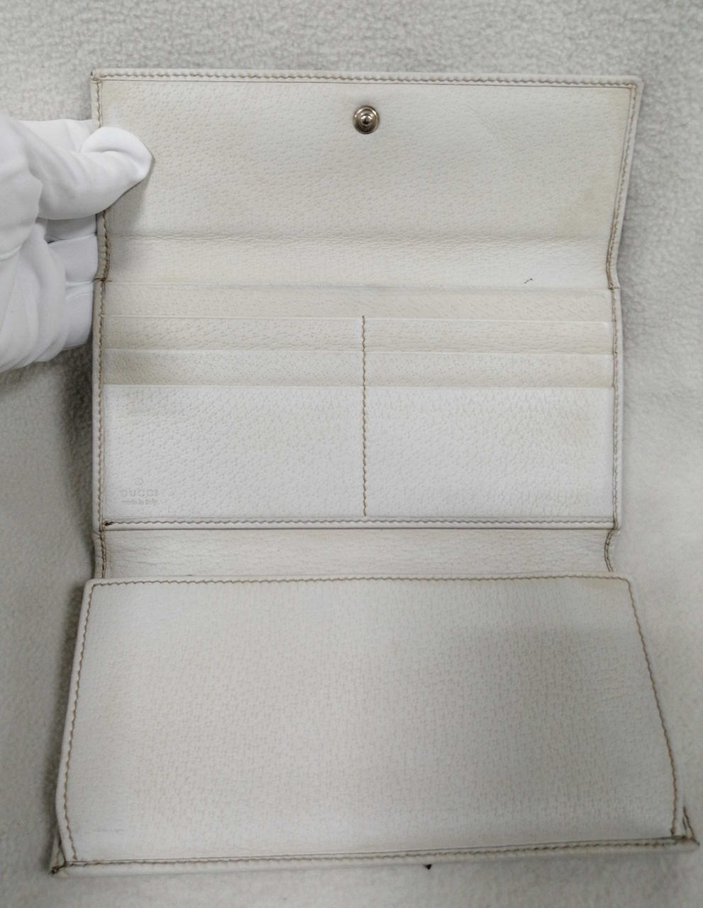 使用感・変色部分的にあり