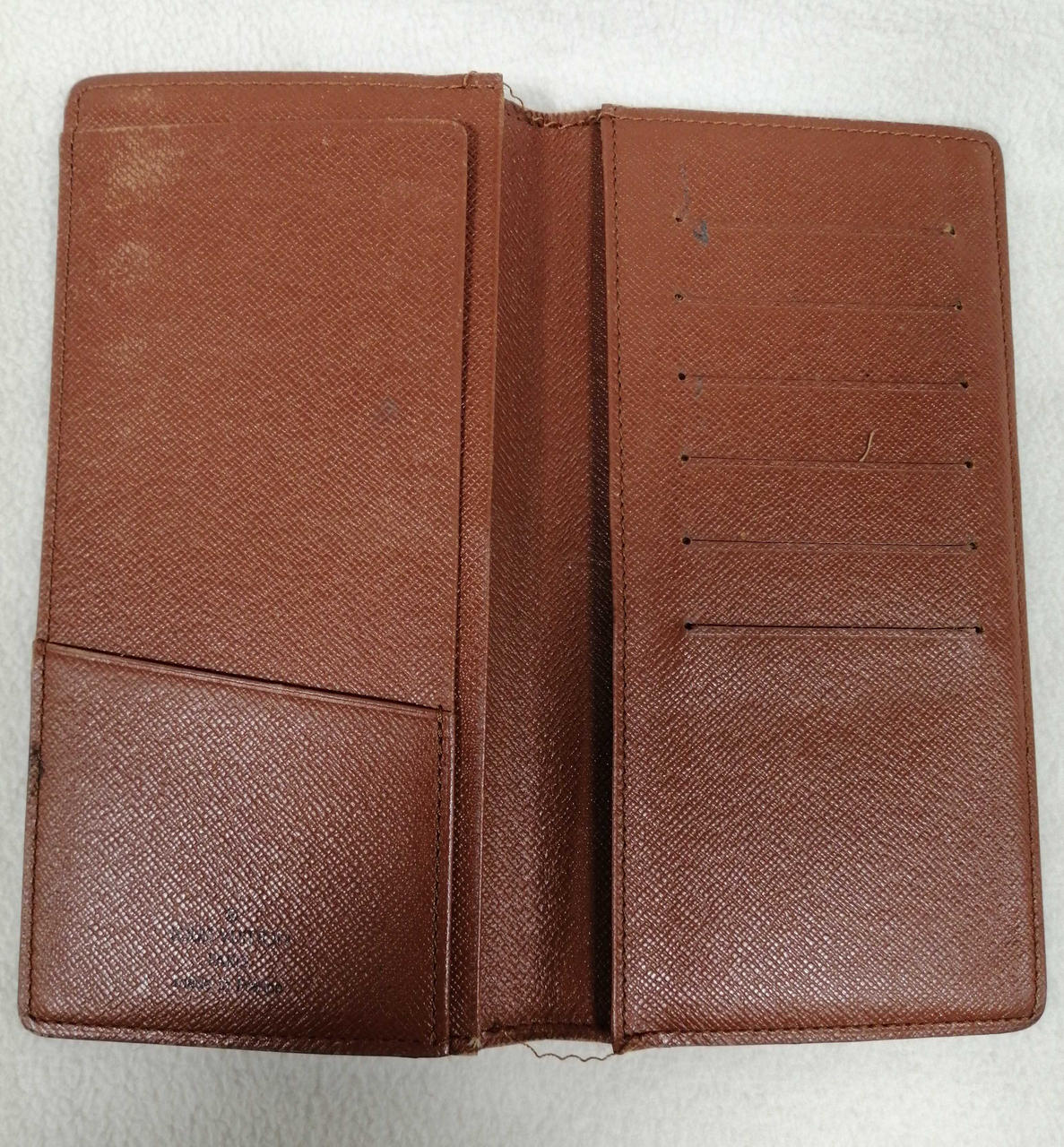 全体的に使用感あり