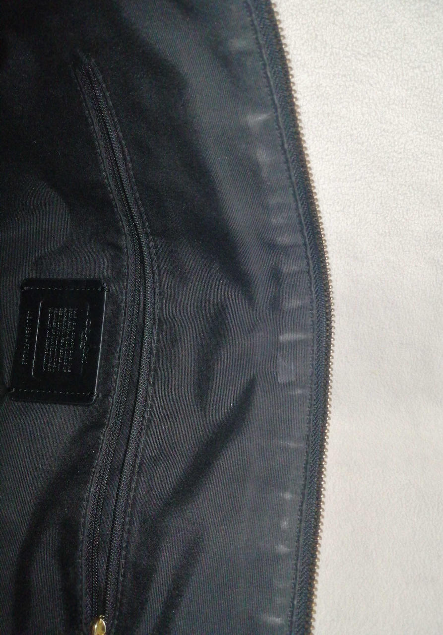 スレによるテカリあり