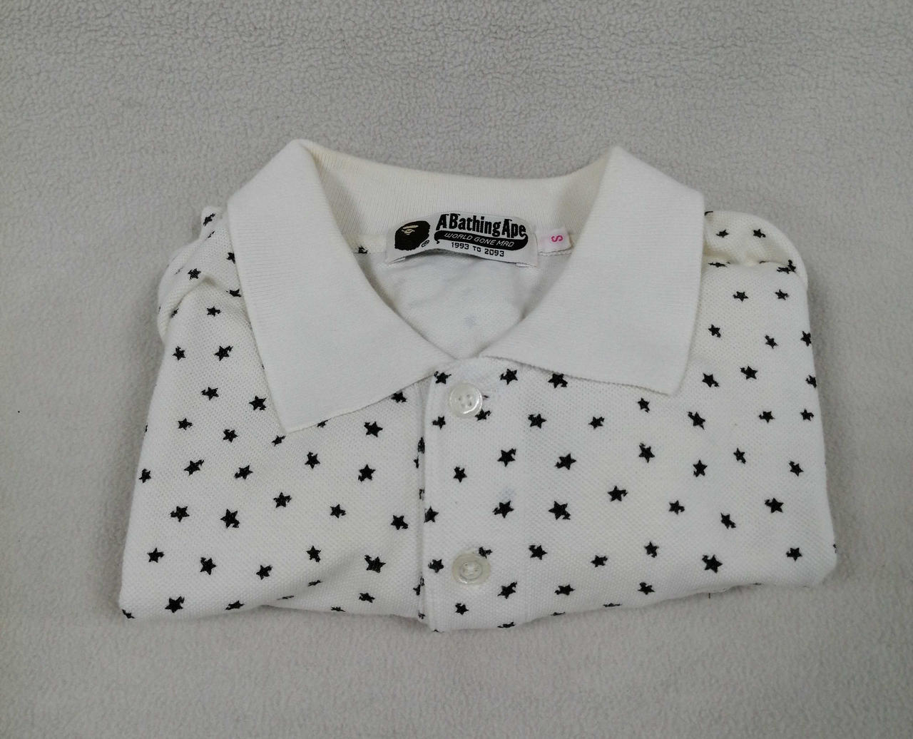 このように折りたたんでの配送となります