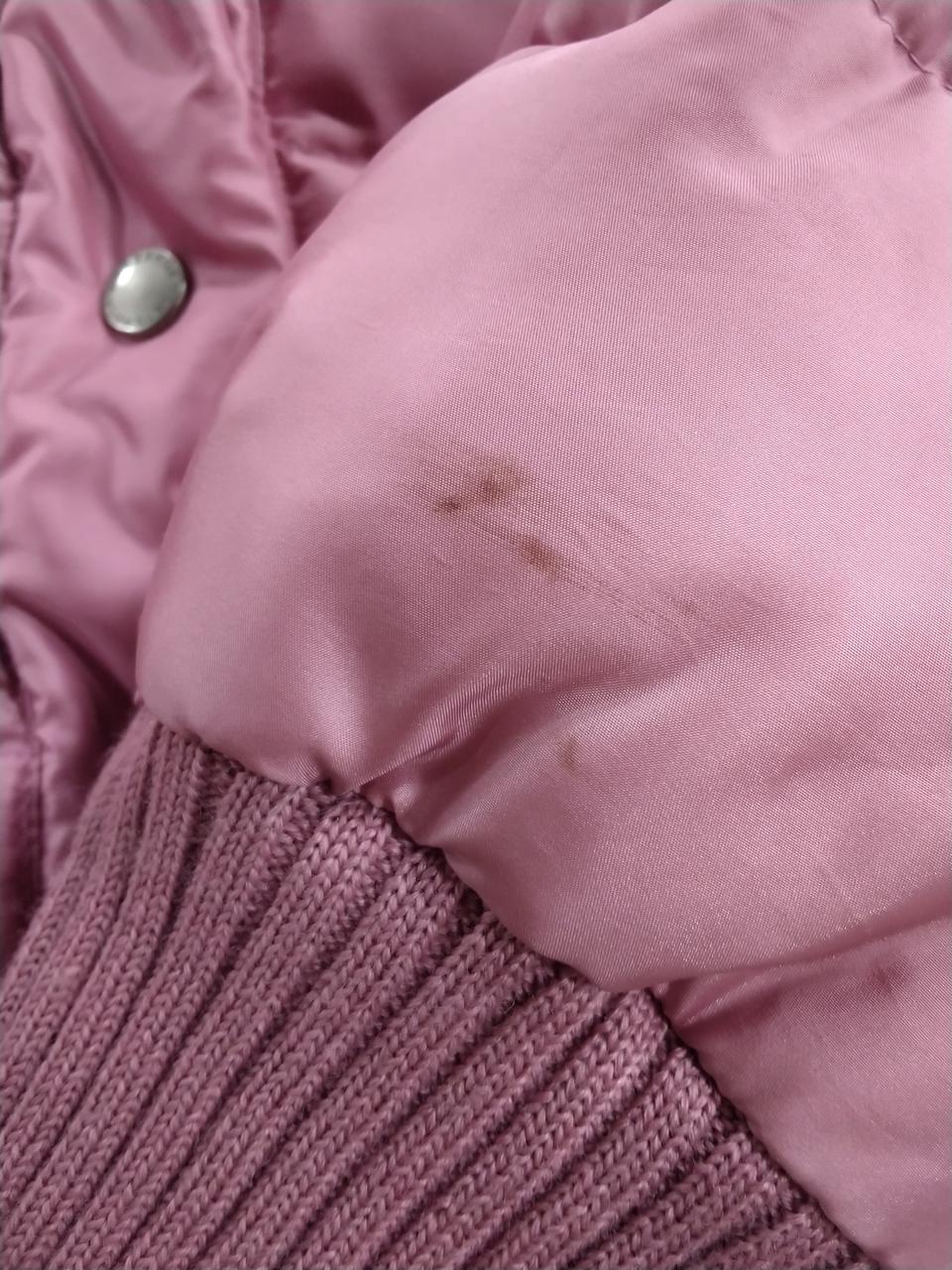 左袖口2箇所汚れあり