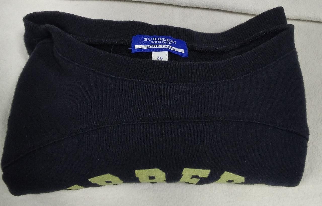 このように折りたたんでの配送となります