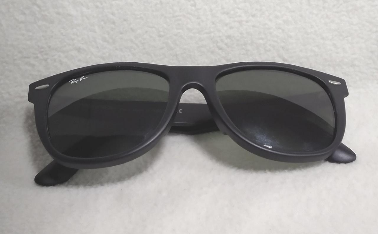 細かいキズ・汚れあり