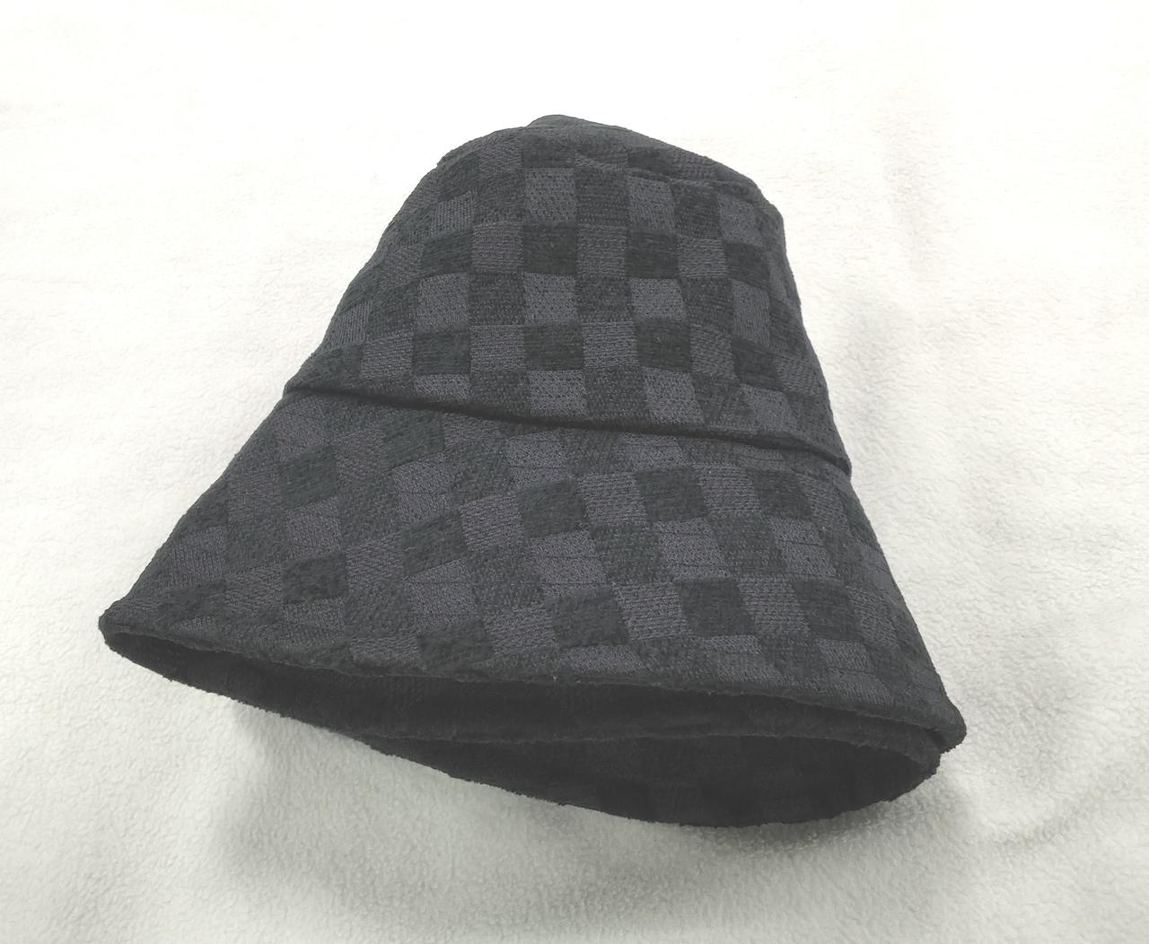 このように折りたたんでの配送となります