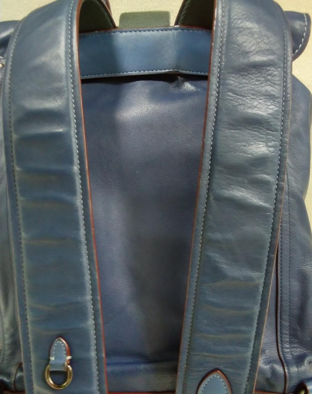 肩ショルダーヨレあり