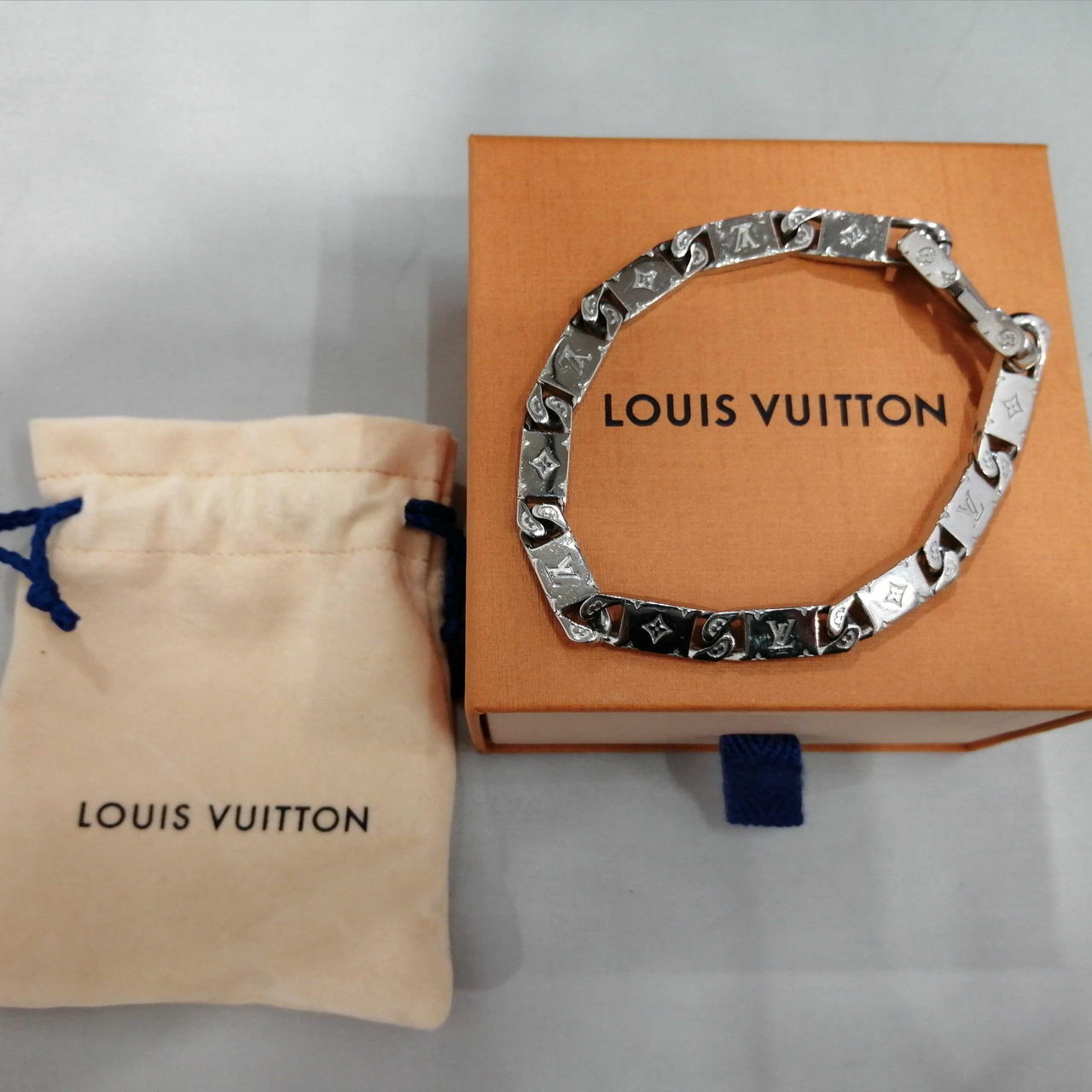 LOUIS VUITTON ブレスレット・バングル - 4500225F0096 LOUIS VUITTON ブレスレット・バングル - 4500225F0096 (Louis