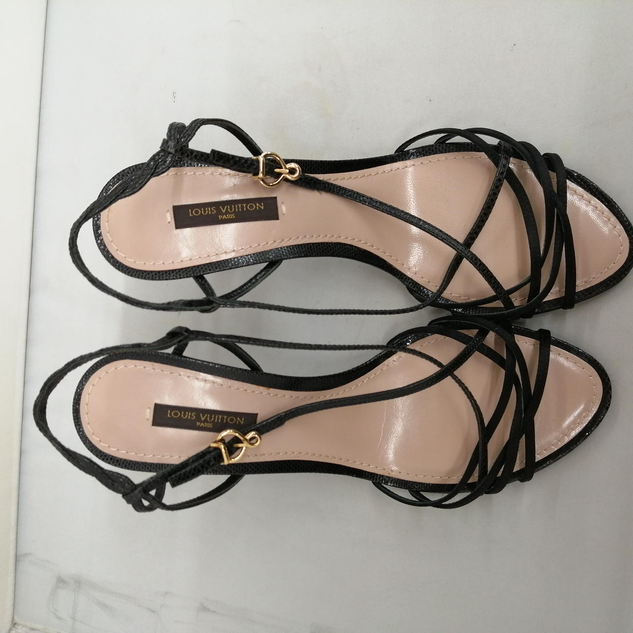 ルイ・ヴィトンサンダル LOUIS VUITTON（ルイヴィトン）サンダル 黒 サイズ:UK5(23.5cm位