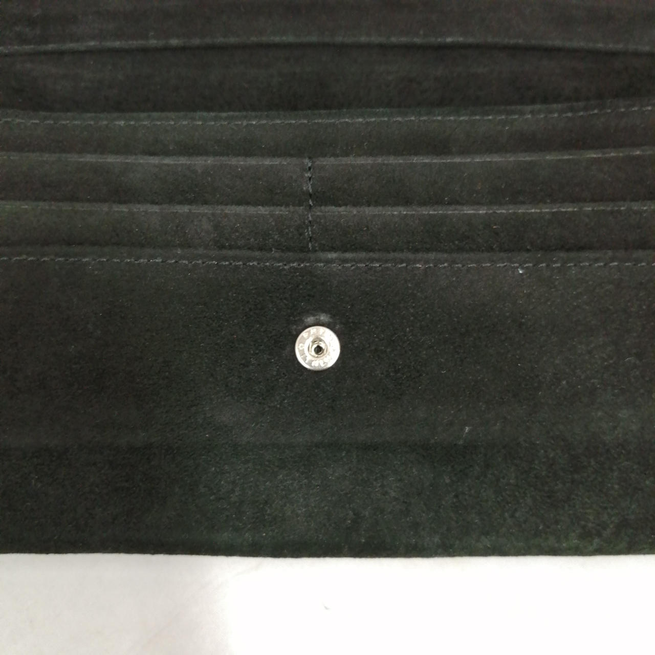 下の方が色やけあり