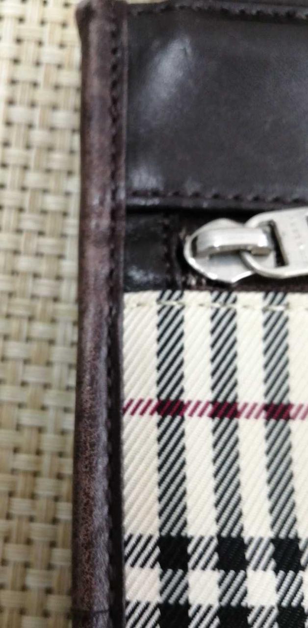 擦れがあります